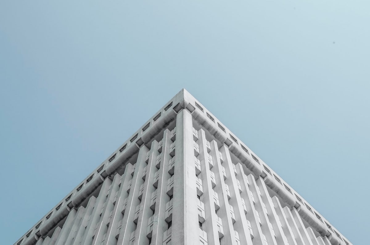 半岛体育-2026年政府工作报告要点一览，券商首席把脉2026年A股投资方向