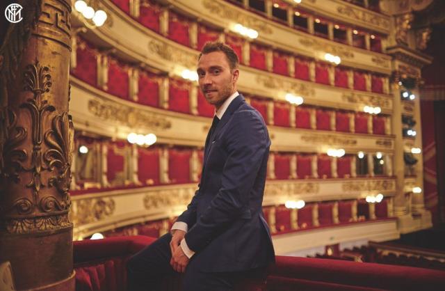 半岛体育官方网站-爱神告别国米：留下一段传奇、一个冠军和一种情感