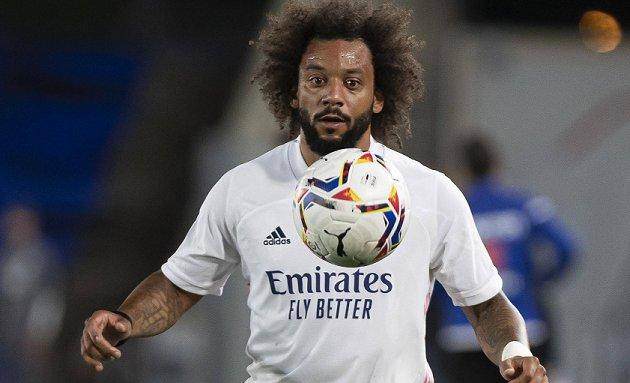 半岛体育官方网站-皇马国王杯耻辱史：被低年级淘汰 马塞洛基操勿6…